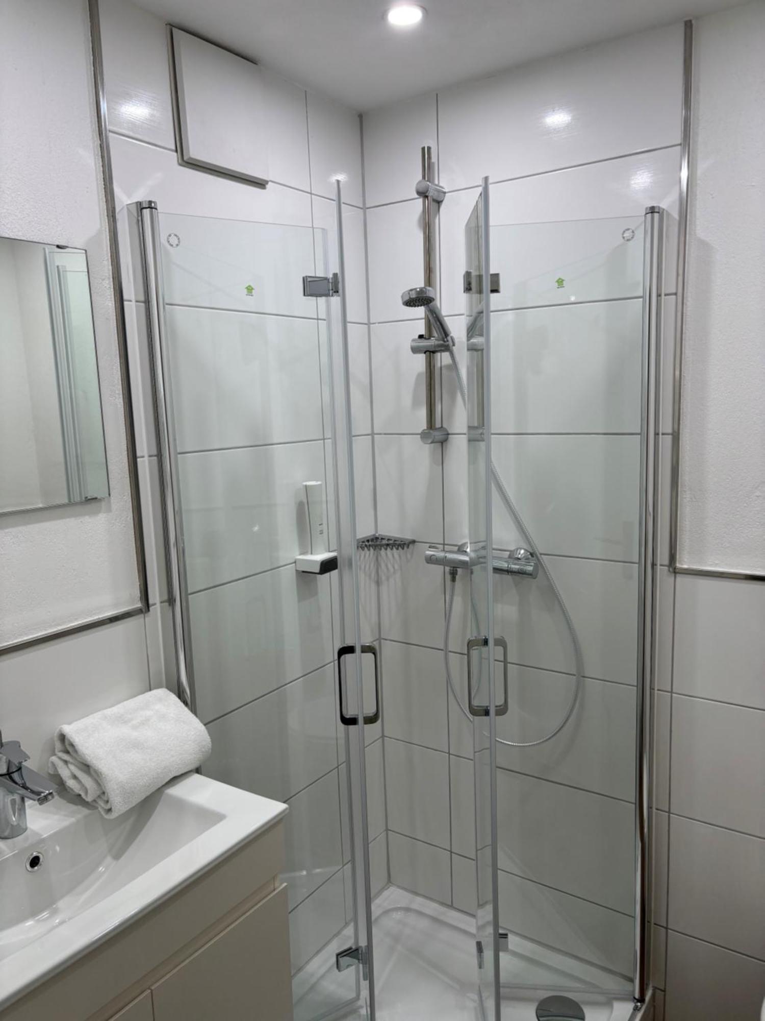 Motel Drei Koenig- Ihr Transithotel Heimsheim Екстериор снимка