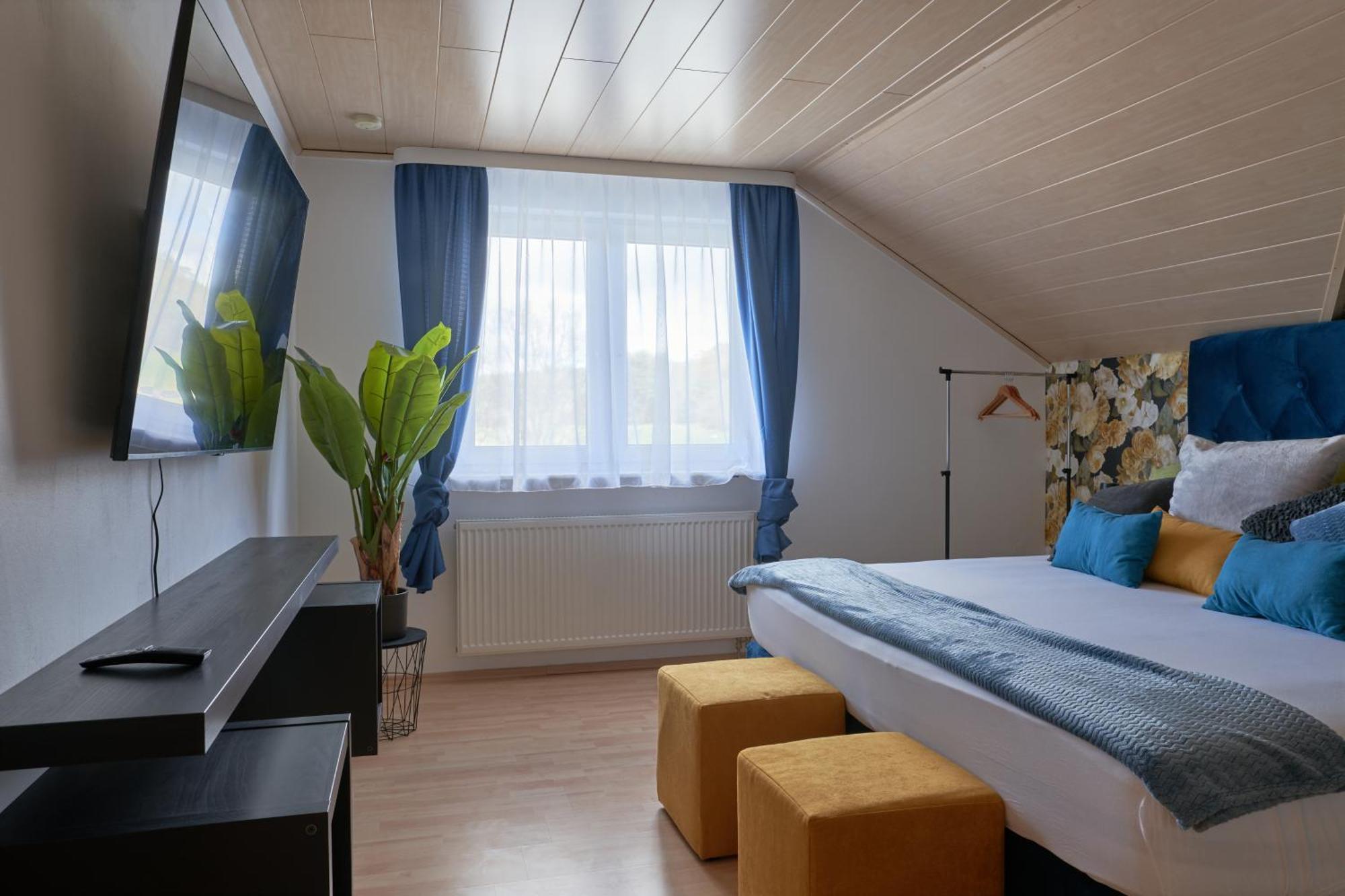 Motel Drei Koenig- Ihr Transithotel Heimsheim Екстериор снимка